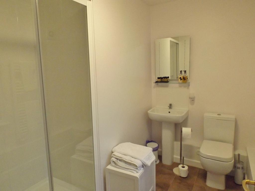 Old Riverview Guest House Earith Номер фото