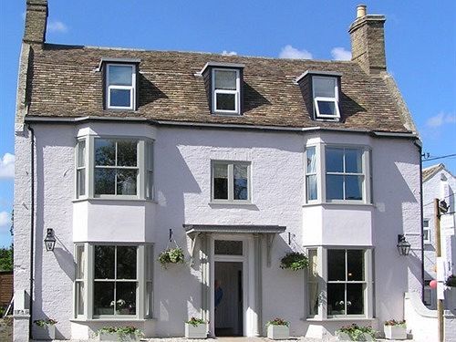 Old Riverview Guest House Earith Экстерьер фото